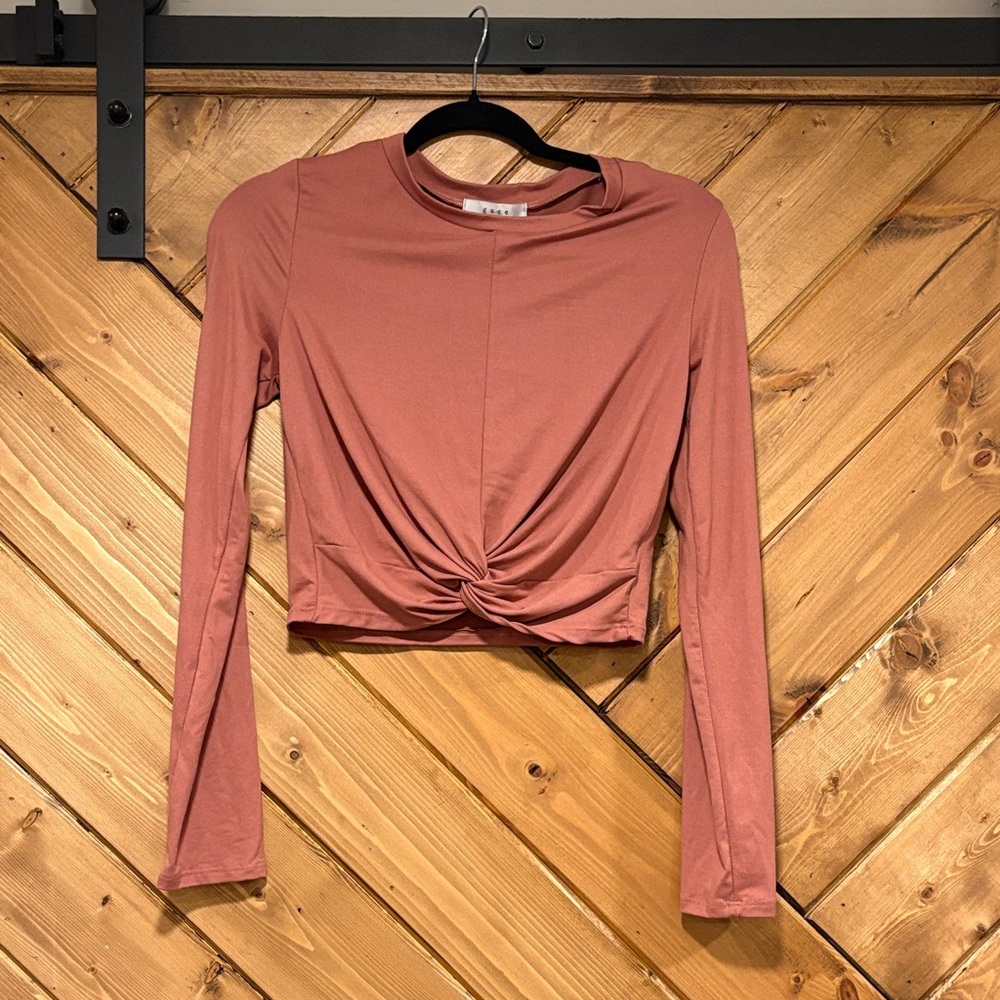 Gaze Long Sleeve Twist Front Crop Top - Dusty Rose